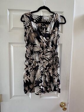 Calvin Klein Sleeveless Black and Cream Tropical Wrap Dress Sz 12
